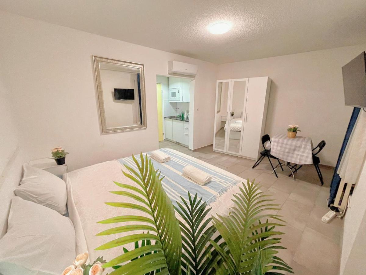 City Center Apartment Zurique Exterior foto